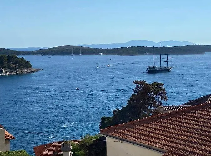 House Erin Tara Sigrid, Hvar *