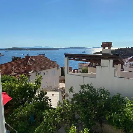 בית נופש House Erin Tara Sigrid, Hvar *