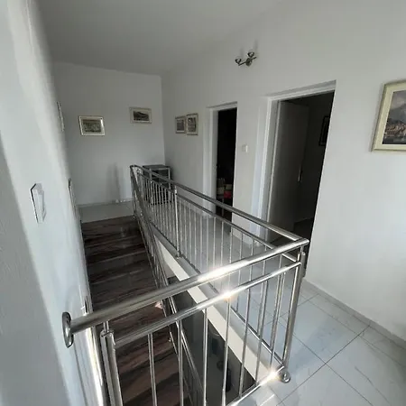 House Erin Tara Sigrid, Hvar 펜션 흐바르