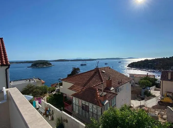 Holiday home House Erin Tara Sigrid, Hvar *