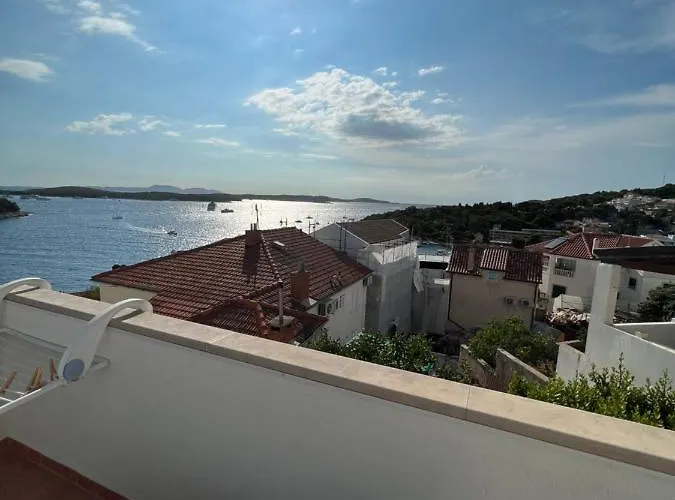 House Erin Tara Sigrid, Hvar Ferienhaus Hvar Town