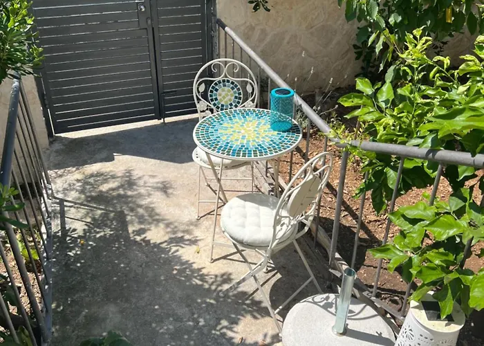 House Erin Tara Sigrid, Hvar Hvar Town