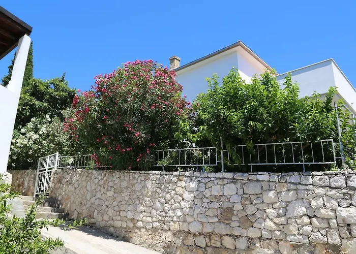 House Erin Tara Sigrid, Hvar